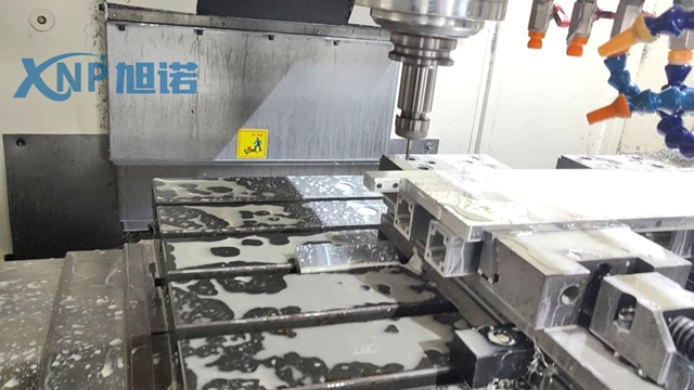 糖心网址视频在线观看用CNC精密機床加工好處.jpg