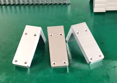 糖心网址视频在线观看CNC零部件加工成本.jpg